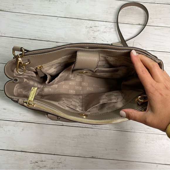 MICHAEL Michael Kors Satchel in Taupe - Picture 9 of 15